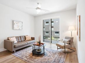 1701 Simond Ave 201, Austin TX 78723