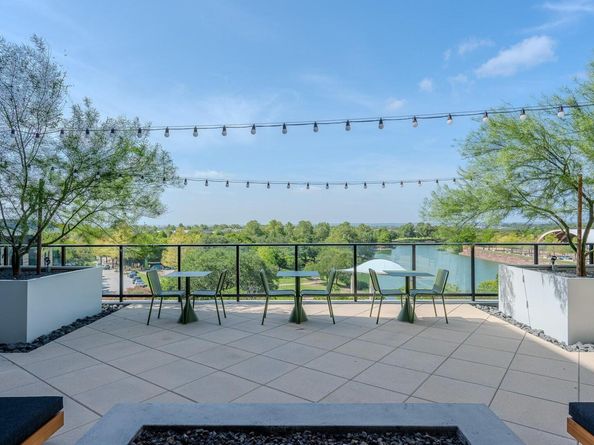 1701 Simond Ave 201, Austin TX 78723