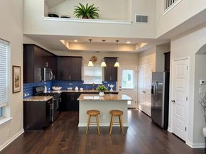 7337 Menchaca RD 38, Austin TX 78745