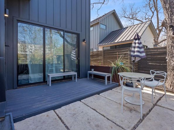 308 Onion ST, Austin TX 78702