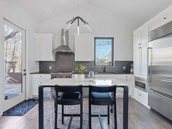 308 Onion ST, Austin TX 78702