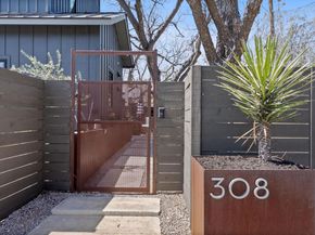 308 Onion ST, Austin TX 78702