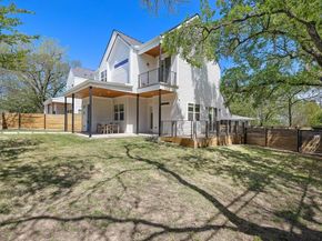 1201 Luna ST, Austin TX 78721