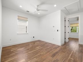 1201 Luna ST, Austin TX 78721