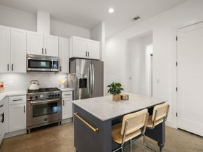 1201 Luna ST, Austin TX 78721