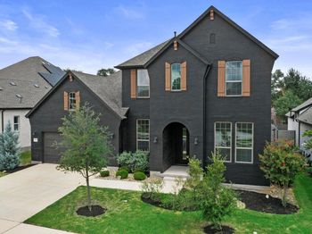 109 Strawberry LN