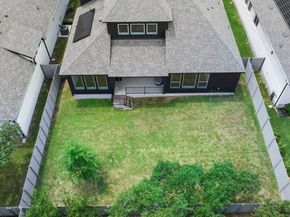 109 Strawberry LN, Georgetown TX 78628
