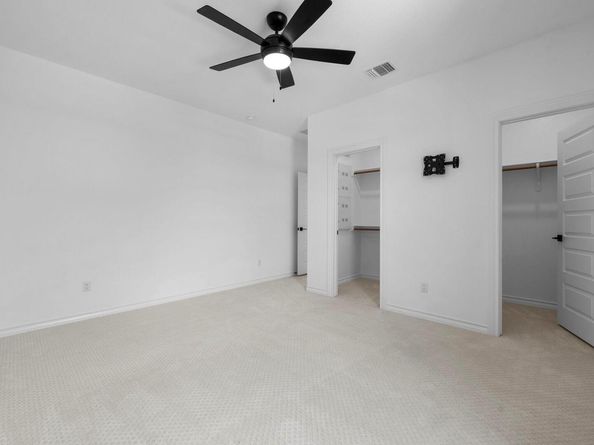 109 Strawberry LN, Georgetown TX 78628
