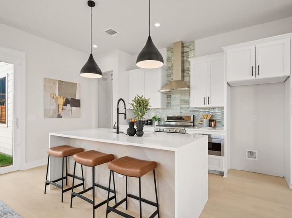 2720 Bristol DR 1, Austin TX 78723