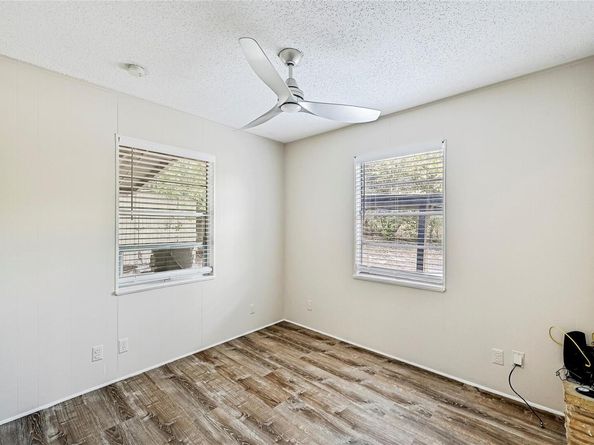 10700 W Lakeview DR, Jonestown TX 78645