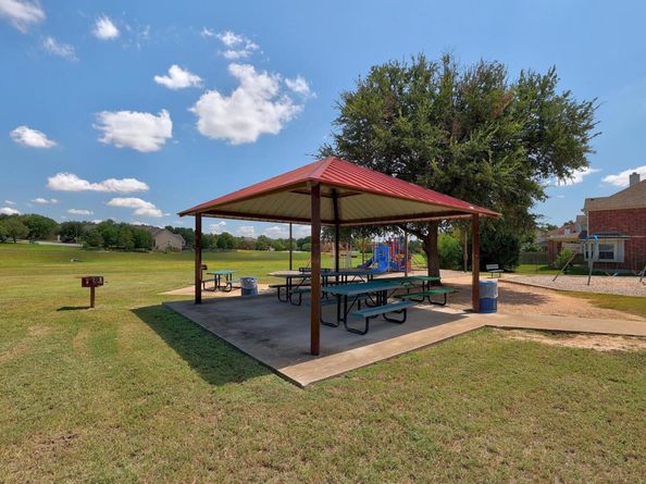 1100 Willowbrook DR, Cedar Park TX 78613