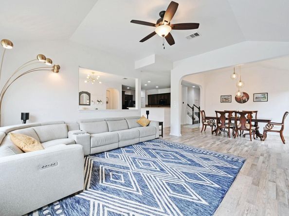 1100 Willowbrook DR, Cedar Park TX 78613