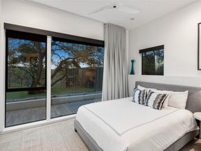 1904 Yaupon Valley RD, West Lake Hills TX 78746