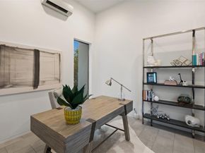 1904 Yaupon Valley RD, West Lake Hills TX 78746