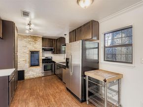 5702 Fairlane DR, Austin TX 78757