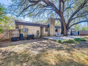 5702 Fairlane DR, Austin TX 78757