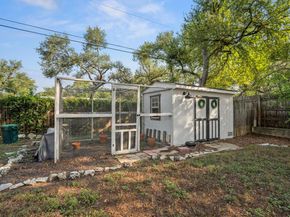 9424 Shady Oaks DR, Austin TX 78729