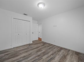 9424 Shady Oaks DR, Austin TX 78729