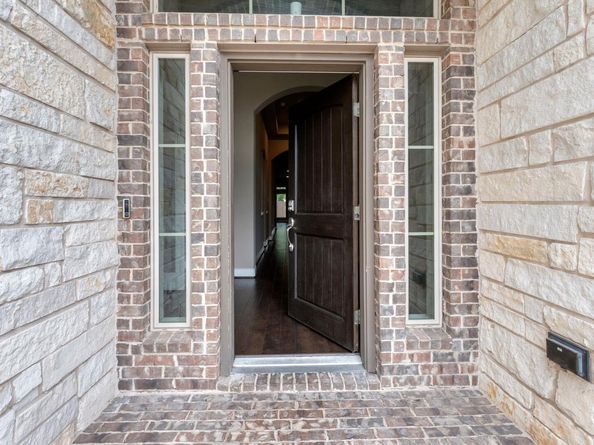 621 Judge Fisk DR, Leander TX 78641