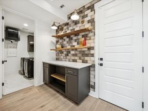 11123 Lakeside DR, Jonestown TX 78645