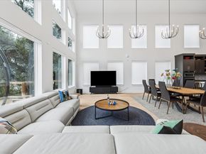 11123 Lakeside DR, Jonestown TX 78645