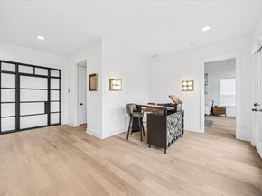 11123 Lakeside DR, Jonestown TX 78645