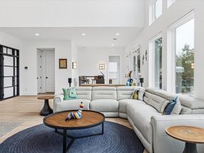 11123 Lakeside DR, Jonestown TX 78645