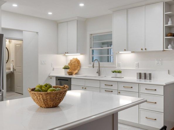 1905 S Church ST, Georgetown TX 78626