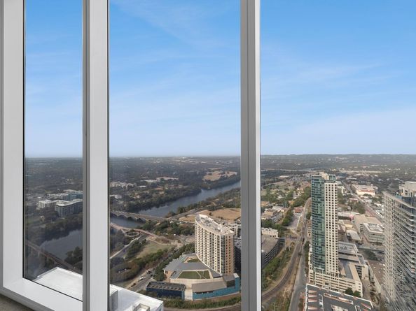 301 West Ave 4607, Austin TX 78701