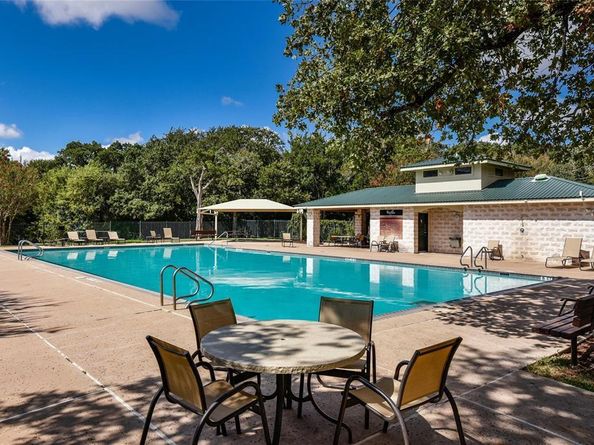 2004 Wood Glen DR, Round Rock TX 78681