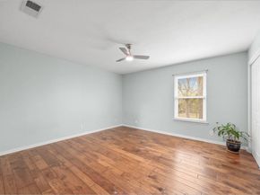 11204 Deadoak LN, Austin TX 78759