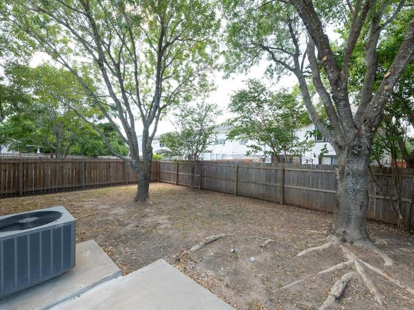 13324 Vizquel LOOP, Del Valle TX 78617
