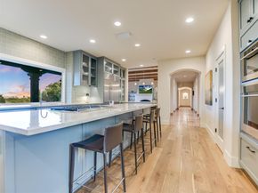 300 Bent Tree CT, West Lake Hills TX 78746