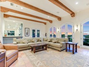 300 Bent Tree CT, West Lake Hills TX 78746