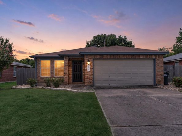 400 Ashbury DR, Leander TX 78641