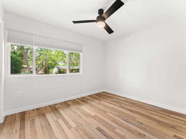 5102 Ravensdale LN, Austin TX 78723