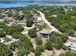 501 Lakeland CIR, Lago Vista TX 78645