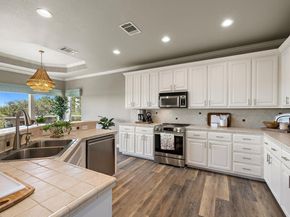 501 Lakeland CIR, Lago Vista TX 78645