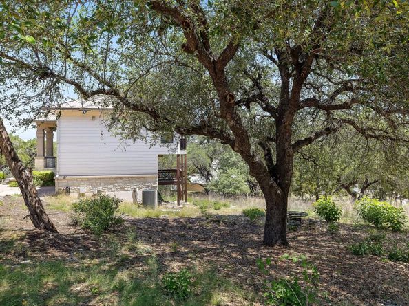 501 Lakeland CIR, Lago Vista TX 78645