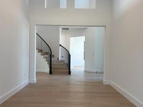 5903 Moondust LN, Austin TX 78730