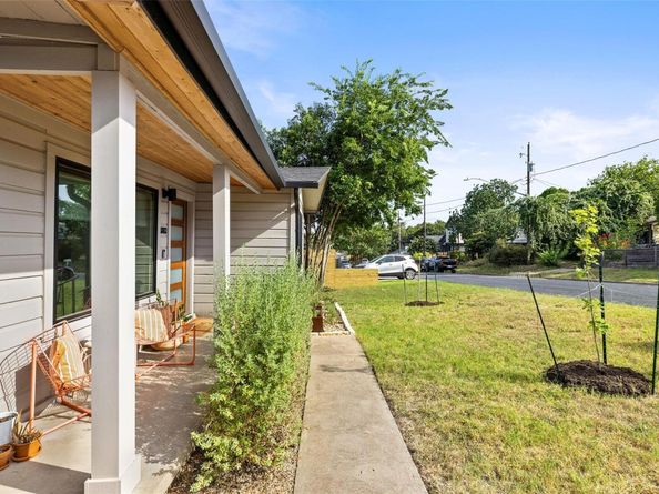 1803 Perez ST, Austin TX 78721