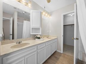 433 Maple Run Dr, Round Rock TX 78664