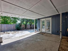 433 Maple Run Dr, Round Rock TX 78664