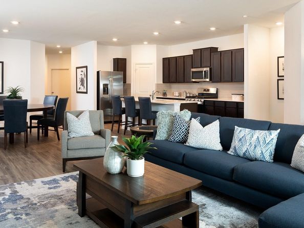 1704 Boggy Creek Ranch RD, Georgetown TX 78628