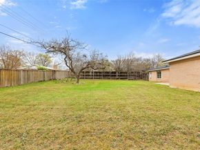 1001 E Applegate DR, Austin TX 78753