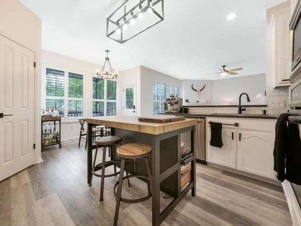 12407 Old Salt TRL, Austin TX 78732