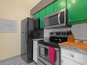 1705 Crossing PL A109, Austin TX 78741