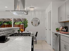 8700 Colonial DR, Austin TX 78758