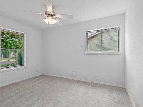 8700 Colonial DR, Austin TX 78758