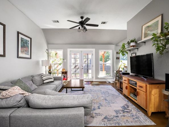 3011 Foxton CV, Austin TX 78748